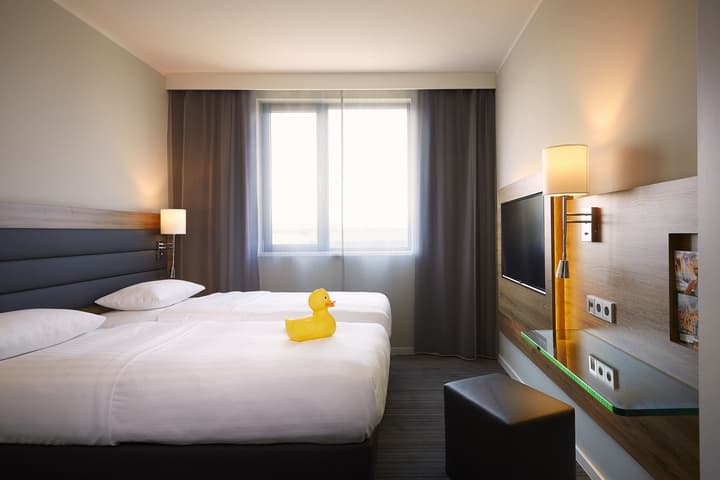 MOXY London Heathrow Airport
