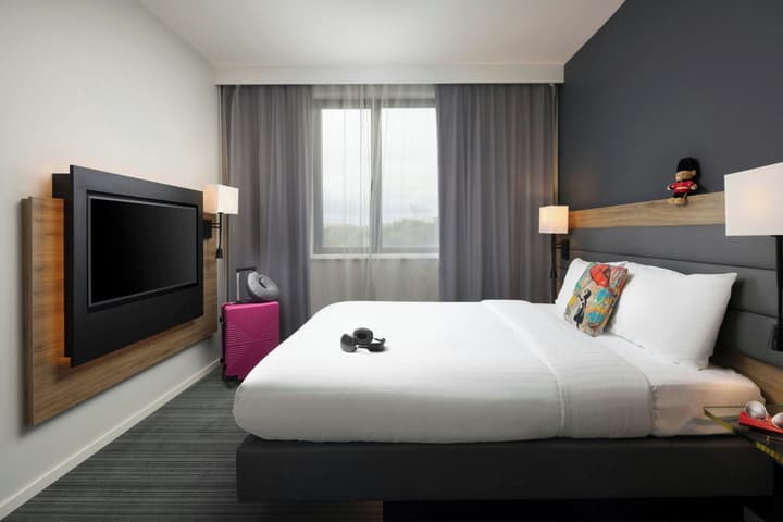 MOXY London Heathrow Airport