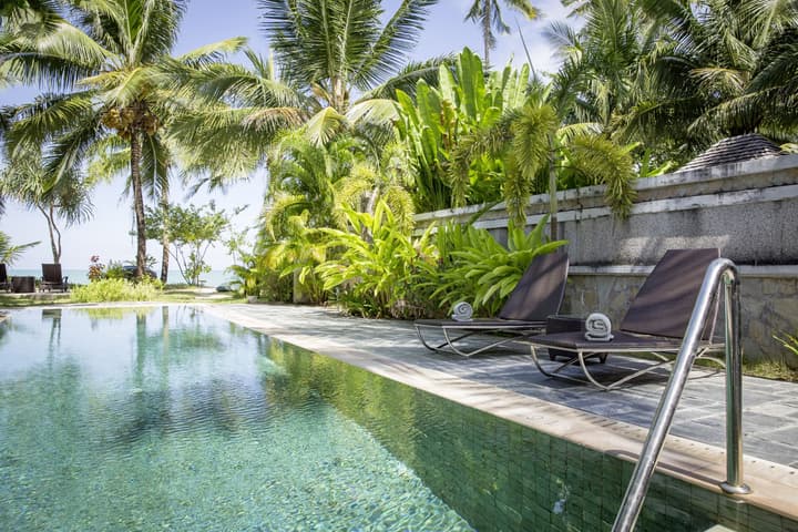 ROBINSON KHAO LAK
