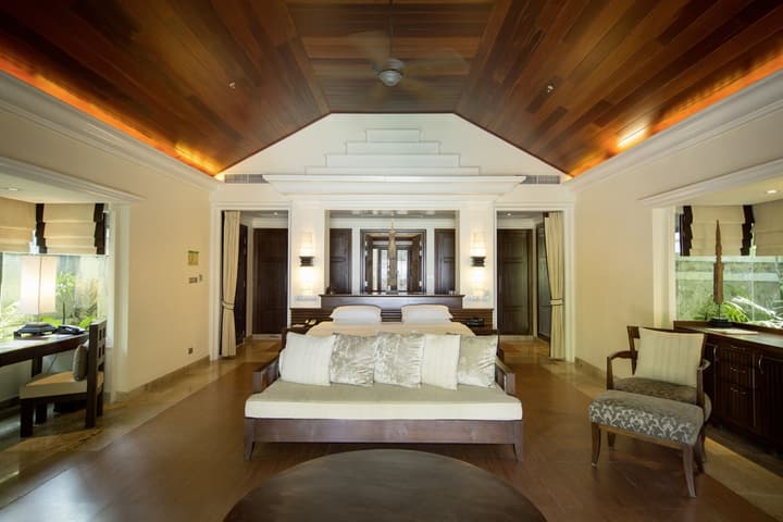 ROBINSON KHAO LAK