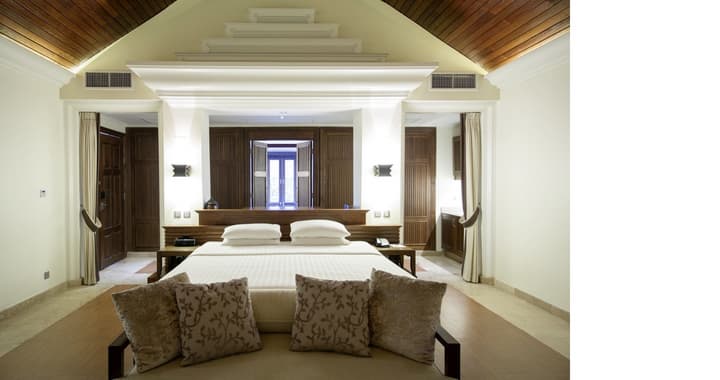ROBINSON KHAO LAK
