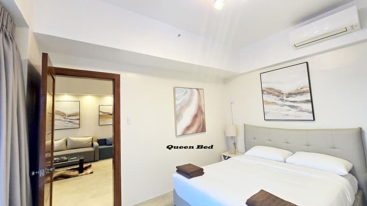 La Mirada Residences