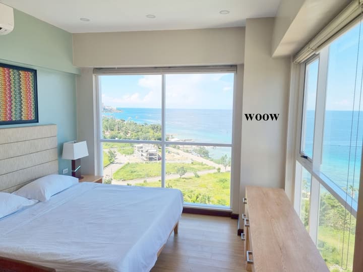 La Mirada Residences