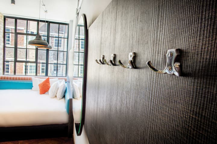New Road Hotel