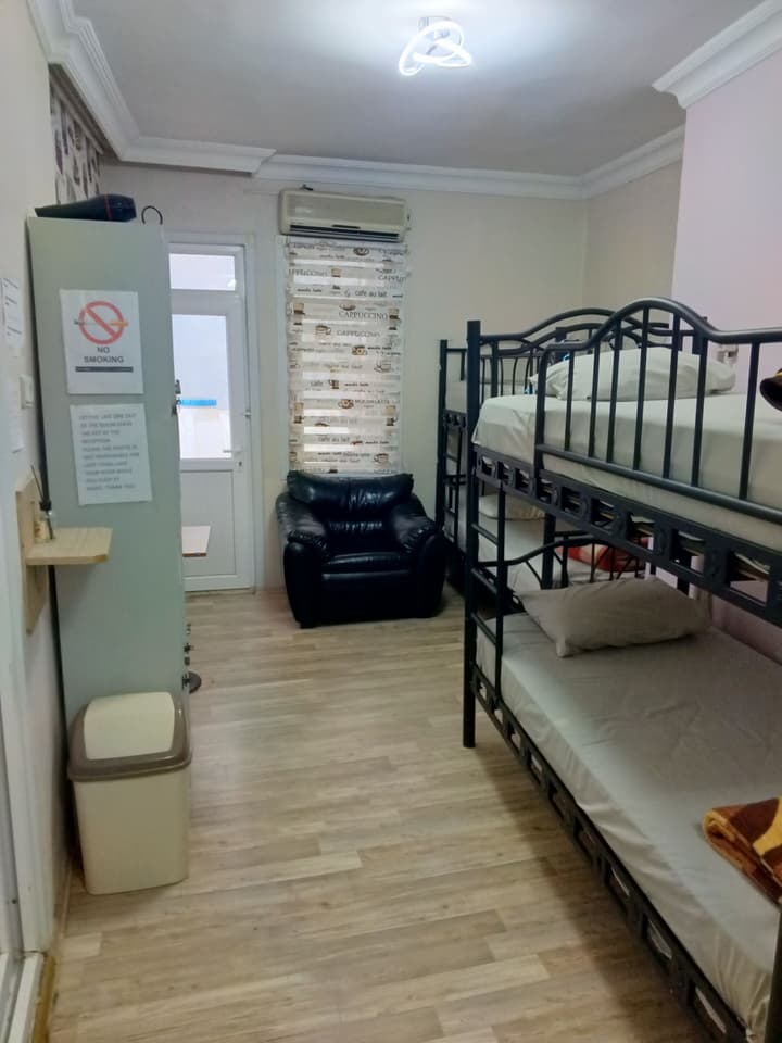 Avrasya Hostel