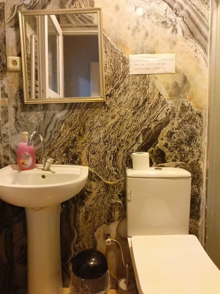 Avrasya Hostel
