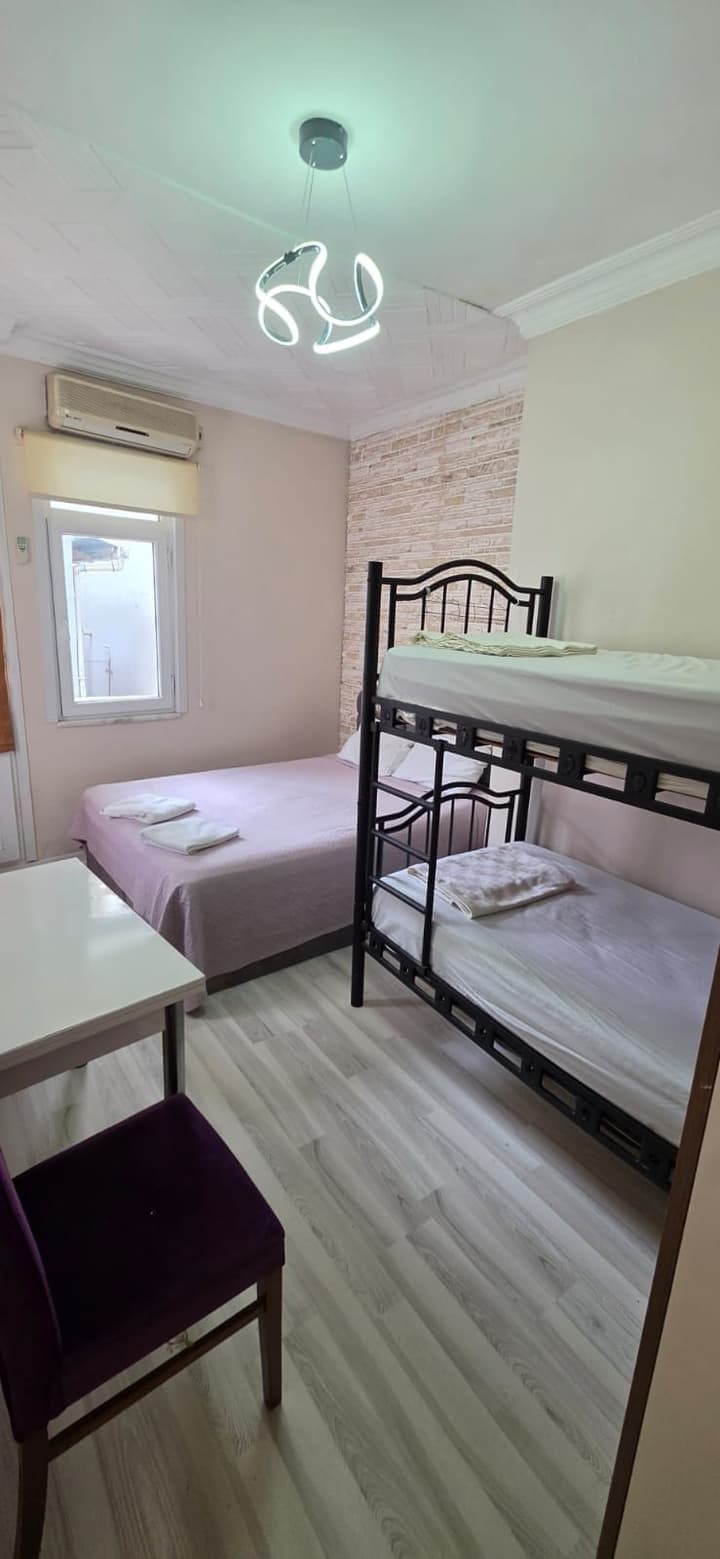 Avrasya Hostel