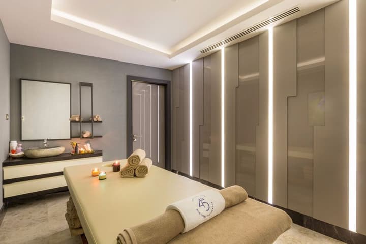 The Fortyfive Business Hotel & Spa