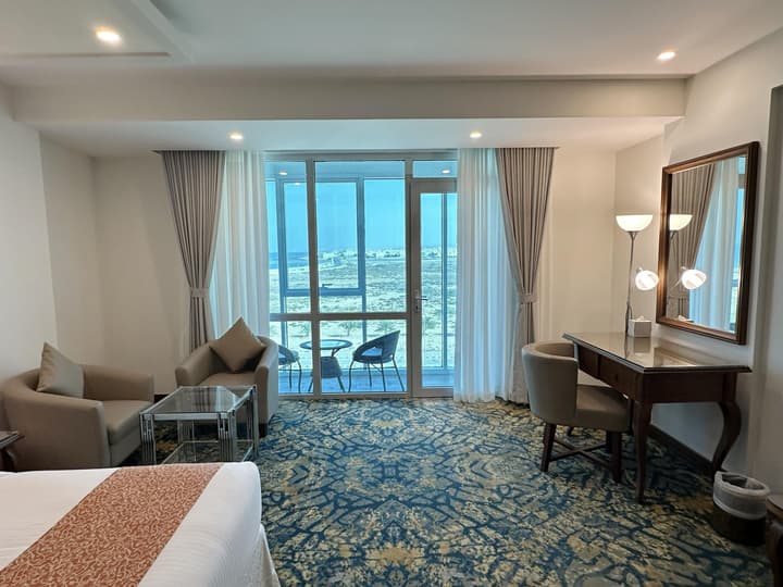 Surgrand Hotel