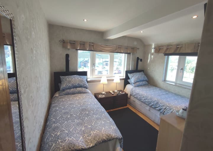 DUBLIN AIRPORT / BEAUMONT HOSPITAL Marie’s Bed and Breakfast