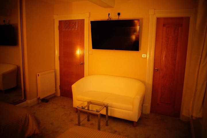 DUBLIN AIRPORT / BEAUMONT HOSPITAL Marie’s Bed and Breakfast