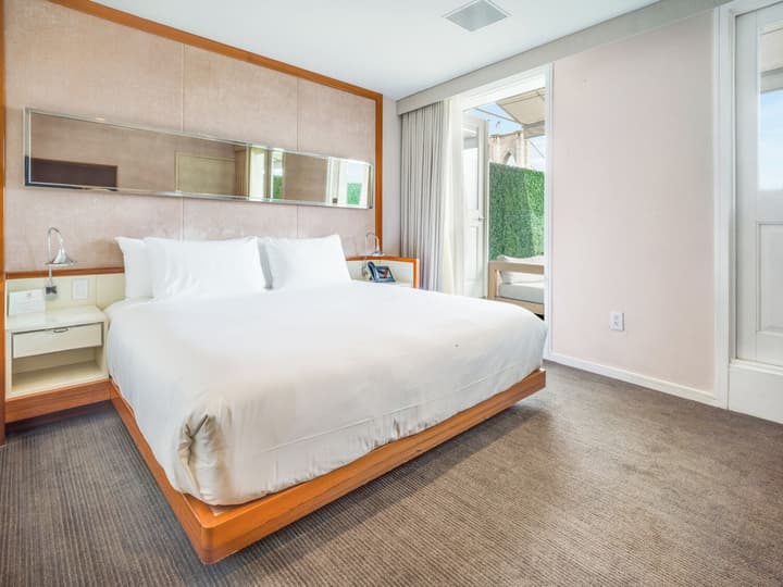 33 Hotel, New York City, Seaport