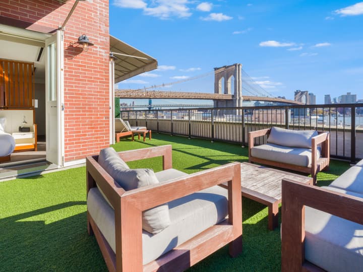 33 Hotel, New York City, Seaport