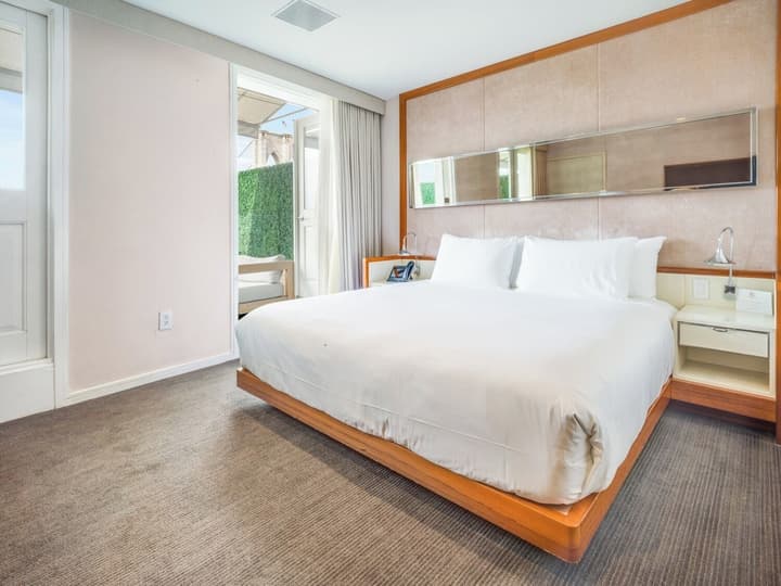 33 Hotel, New York City, Seaport