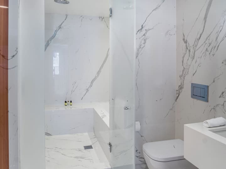 33 Hotel, New York City, Seaport