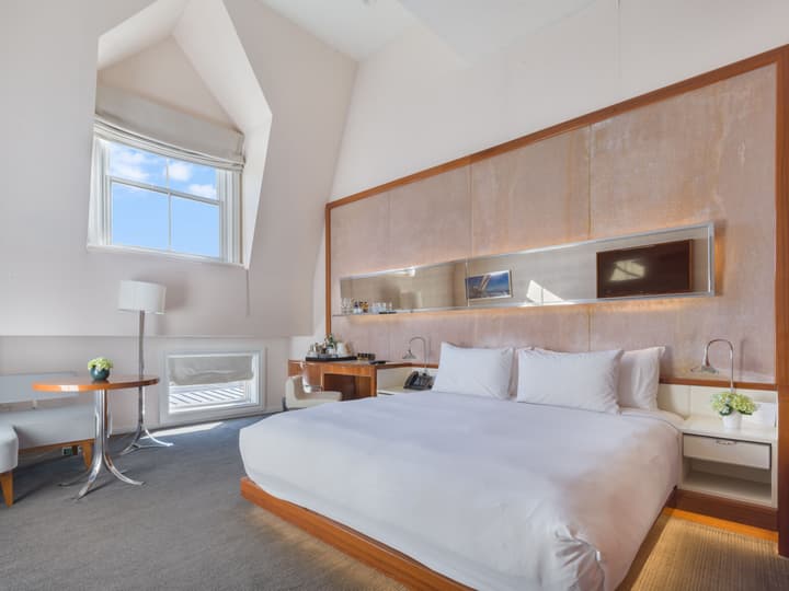 33 Hotel, New York City, Seaport