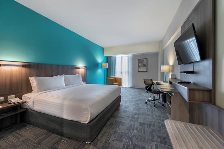 Holiday Inn Lima Airport by IHG