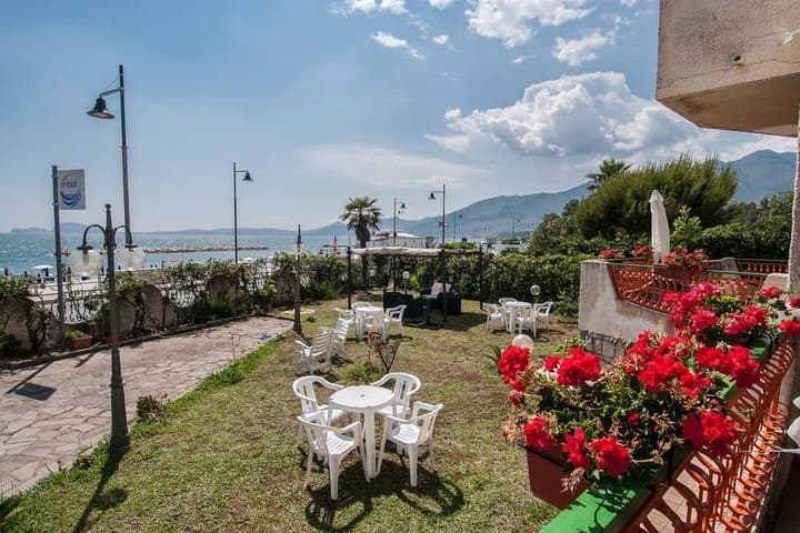 Hotel Tirreno