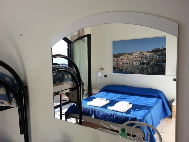 Hotel Tirreno