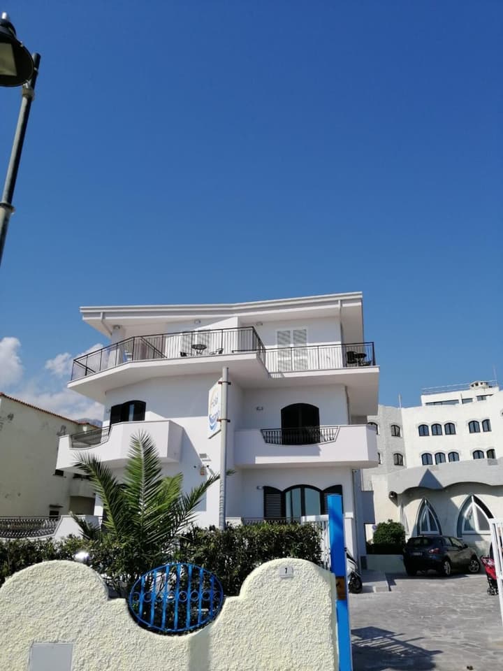 Hotel Tirreno