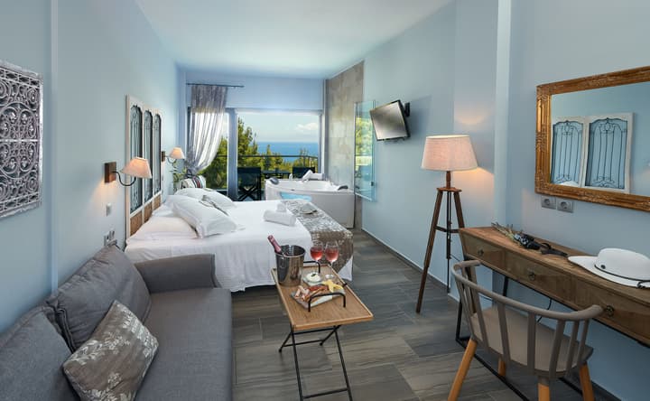 Mirabilia Boutique Hotel