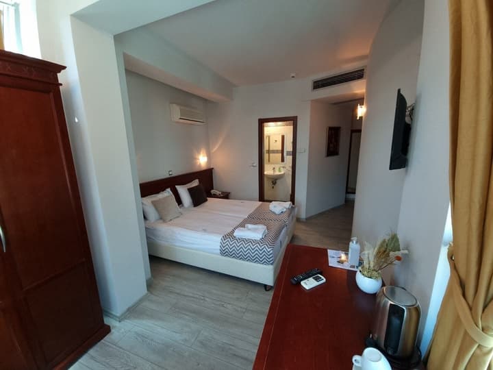 SU Hotel