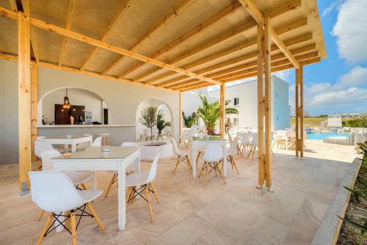 Anamar Santorini