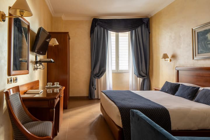Hotel Montecarlo