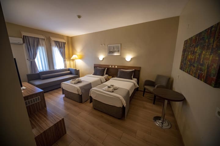 Herakles Thermal Hotel