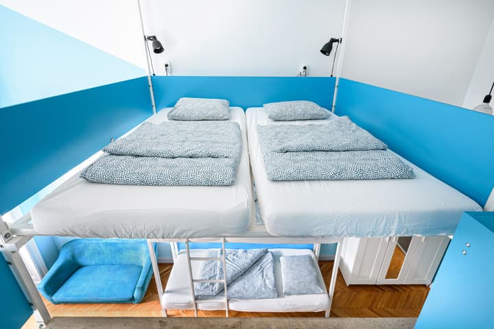 Avenue Hostel