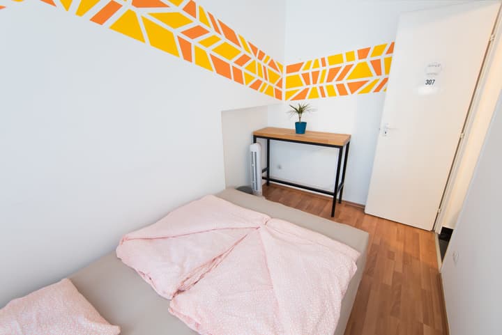 Avenue Hostel