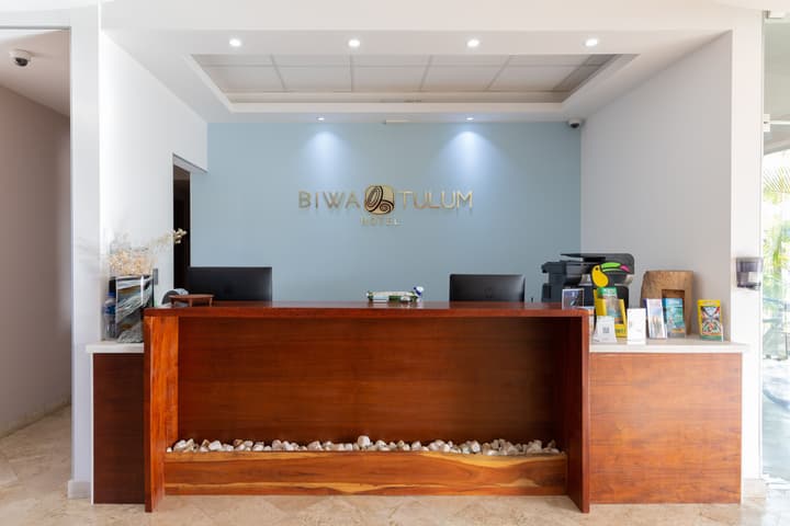 Biwa Tulum