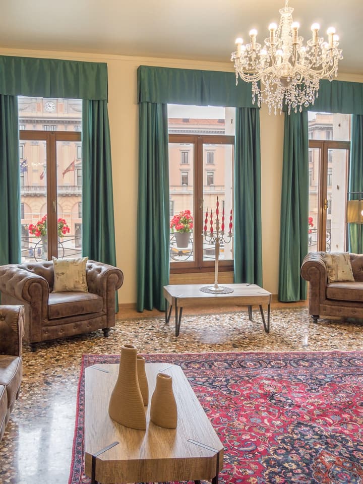 Grand Canal Suite by Wonderful Italy