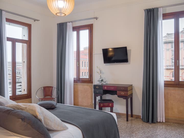 Grand Canal Suite by Wonderful Italy