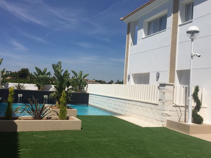 Apartamentos La Laguna