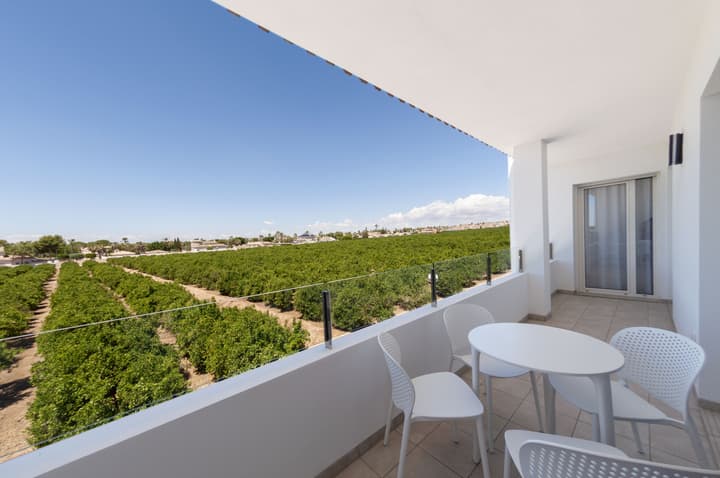 Apartamentos La Laguna