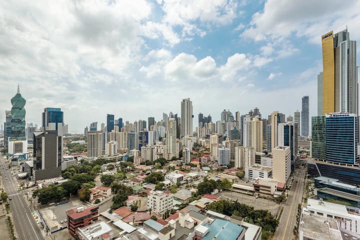 W Panama
