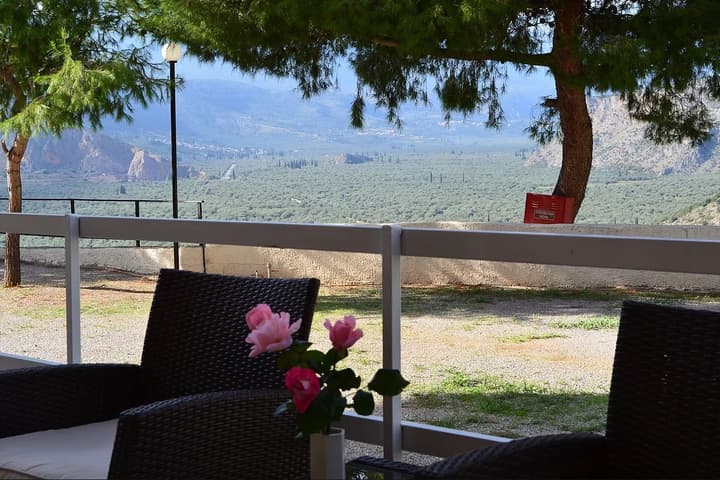 Chrissa Camping Rooms & Bungalows