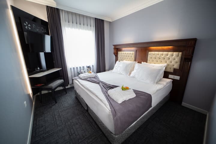 Funda Hotel