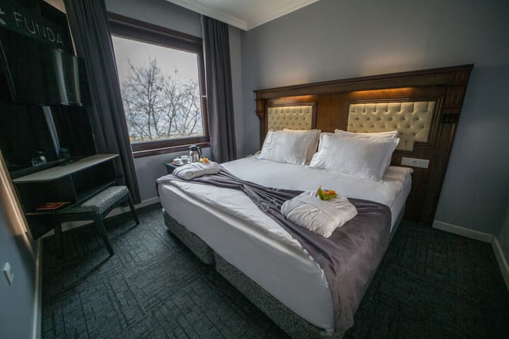 Funda Hotel