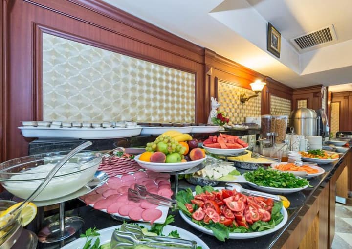 Vatan Asur Otel