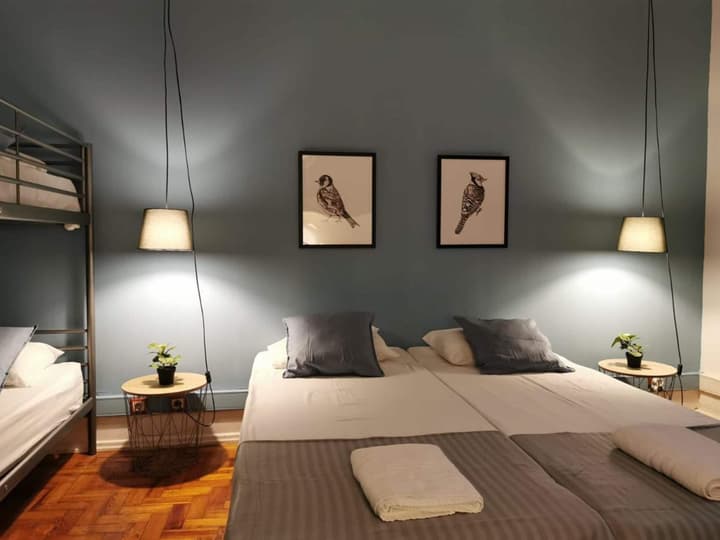 Castilho 63 - Hostel & Suites
