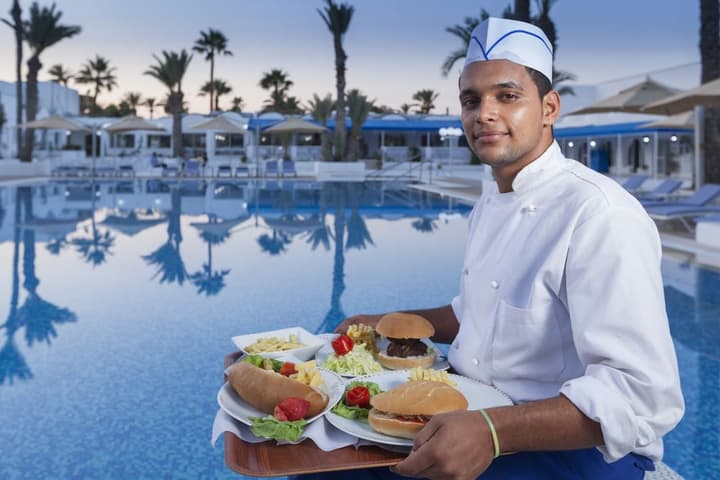 Hari Club Beach Resort