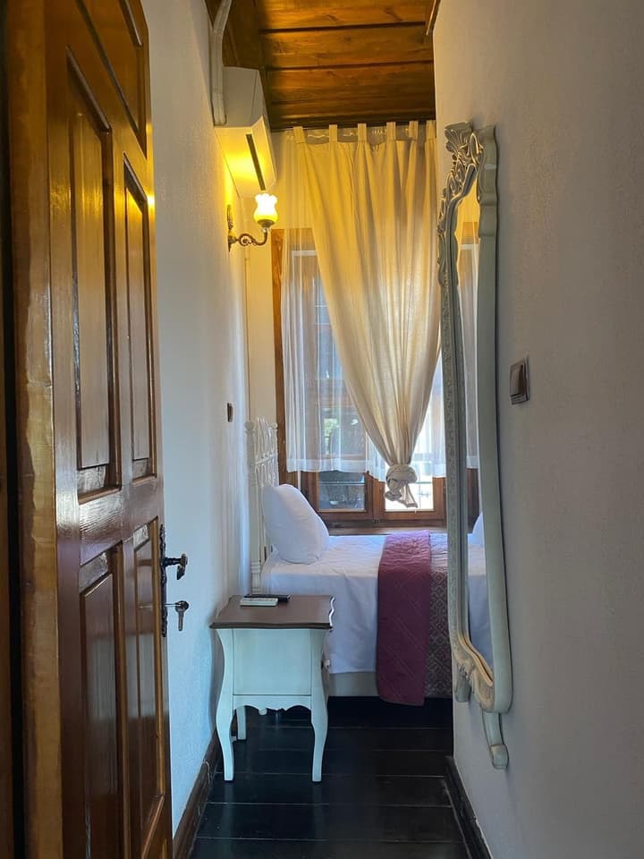 Aristonicus Boutique Hotel