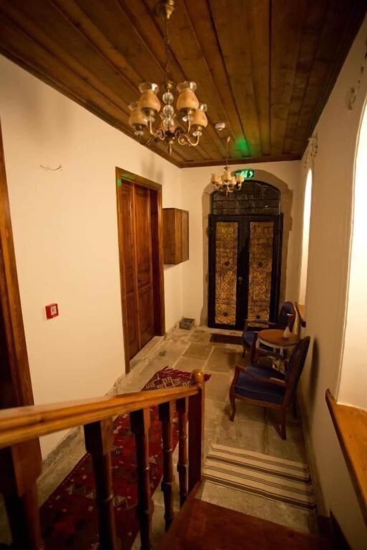 Aristonicus Boutique Hotel