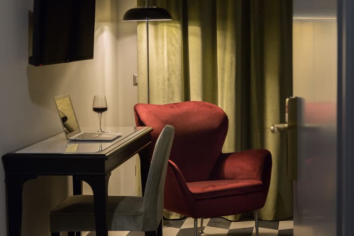 Otivm Hotel