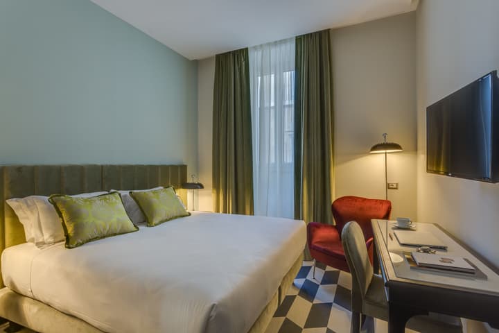 Otivm Hotel
