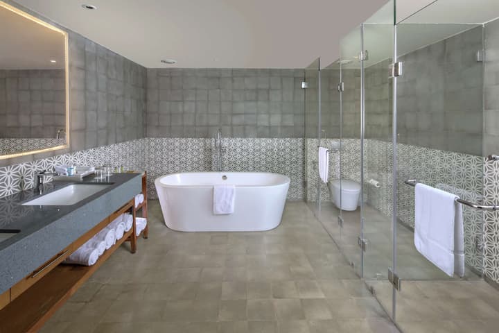 DoubleTree by Hilton Goa-Panaji
