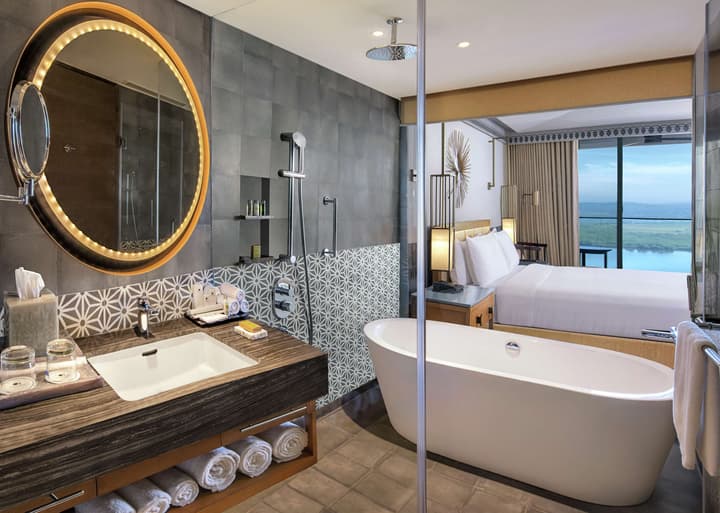 DoubleTree by Hilton Goa-Panaji