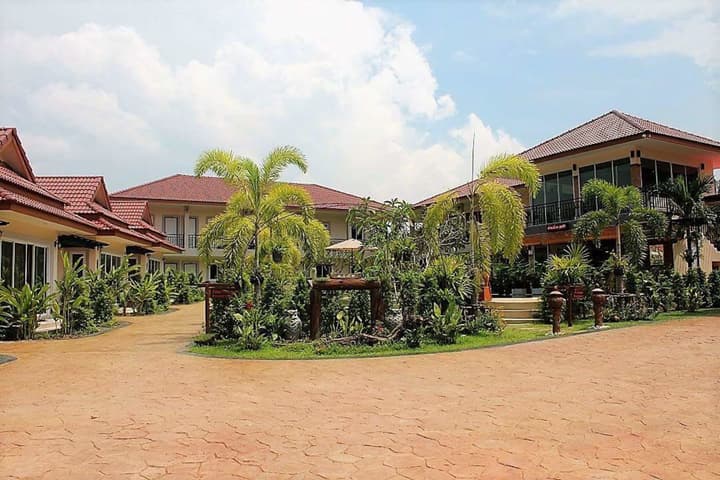 Baan Sooksiri Bangsaray